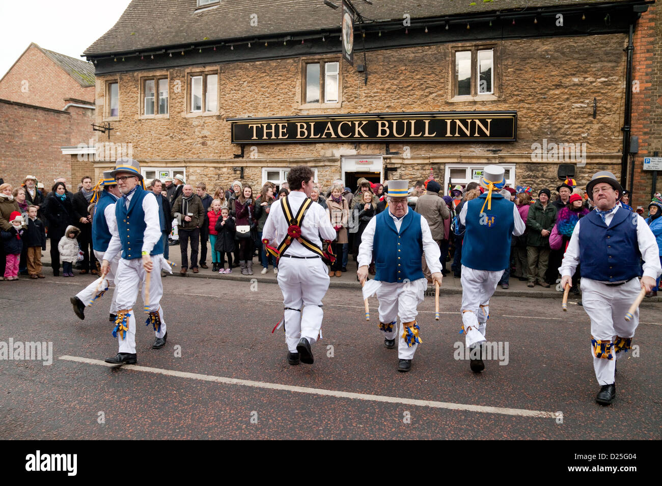 Traditionelle englische Morris Tanz Festival Whittlesey Stroh tragen, Cambridgeshire UK Stockfoto