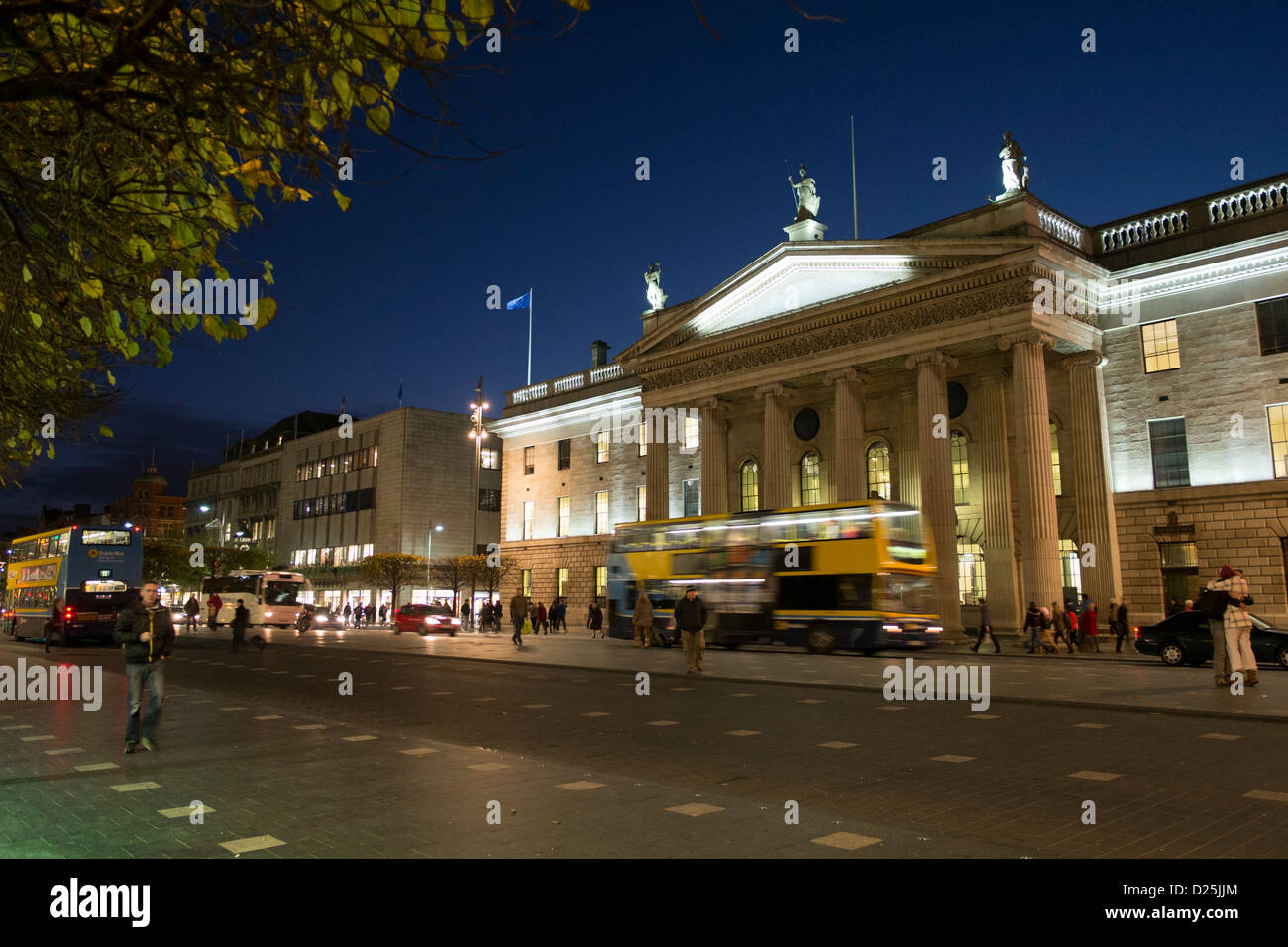 Dublin-Gpo, O' Connell Street, Dämmerung / Nacht Stockfoto