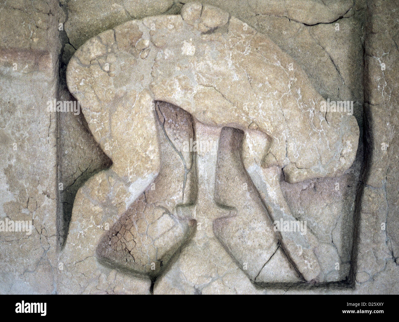 Der Selbstmord des Ajax, Metope. 570-560 V. CHR.. Relief. Aus dem Heiligtum der Hera Argiva.National Archäologische Museum von Paestum. Stockfoto