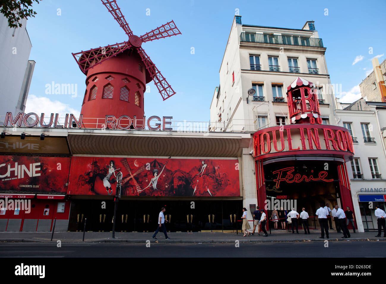 Moulin Rouge - rote Windmühle Kabarett Pigalle, Paris, Frankreich Stockfoto