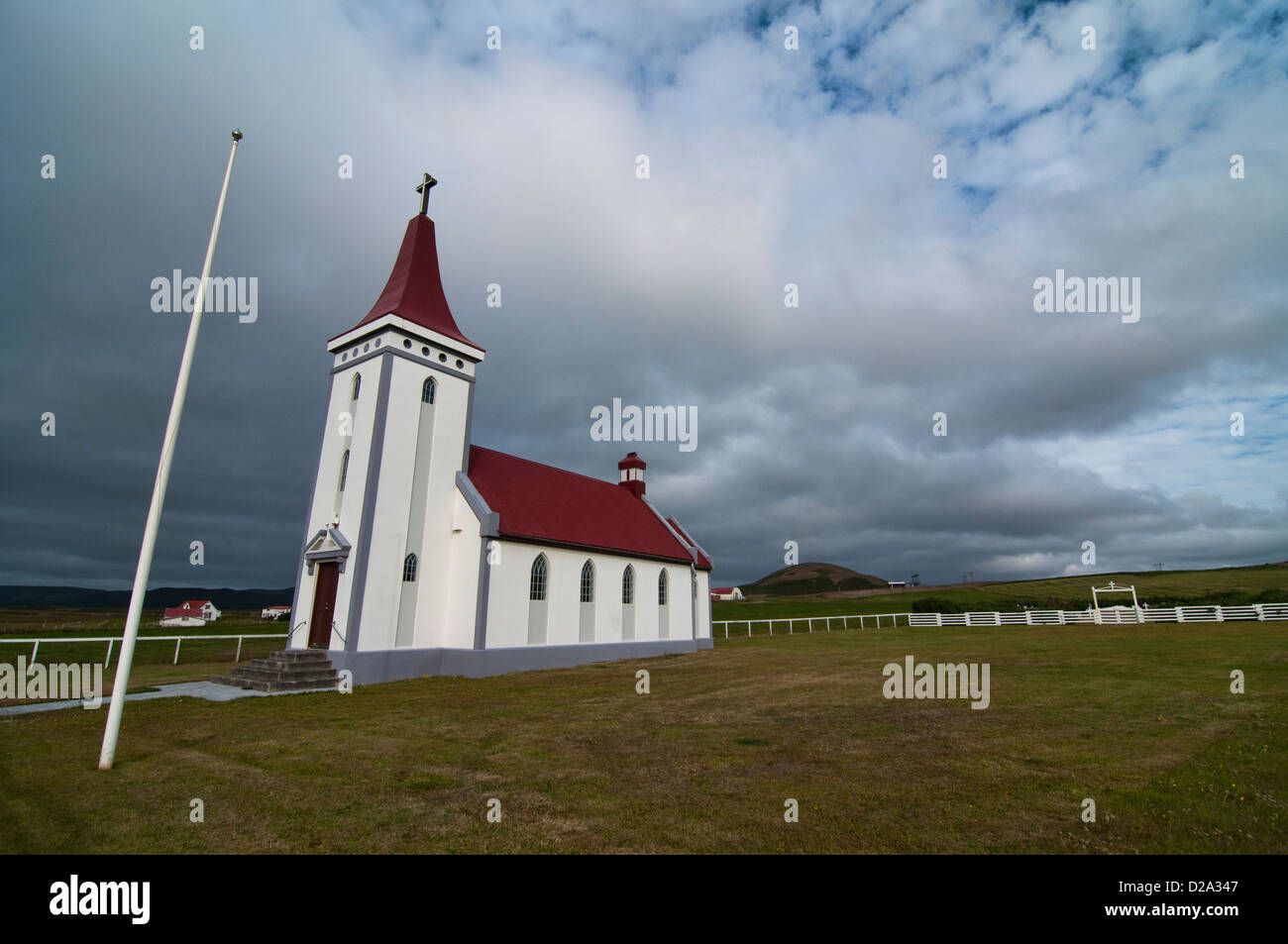 Kirche im Nordosten Islands Stockfoto