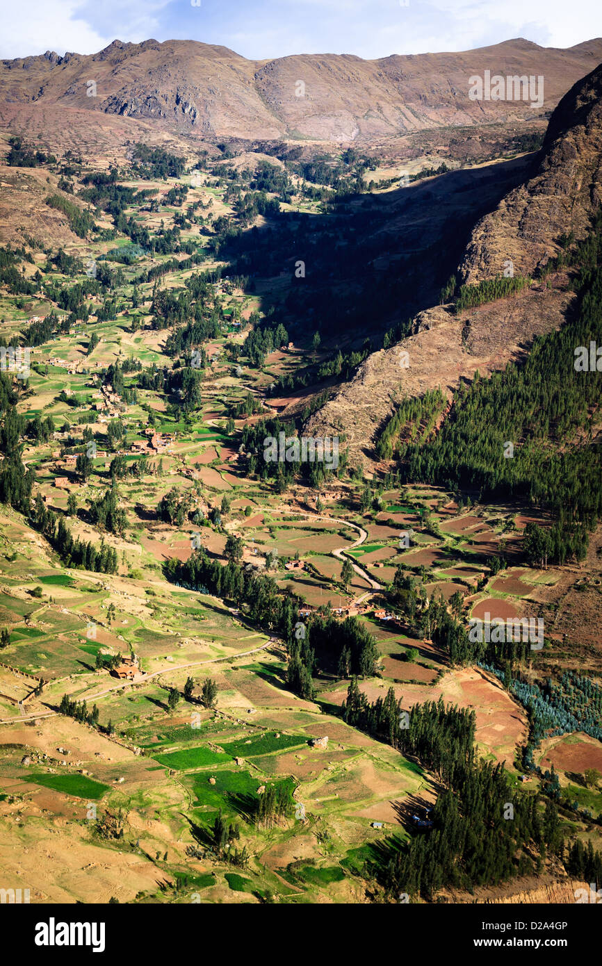 Blick auf Ackerland von Pisac in Perus Sacred Valley Stockfoto