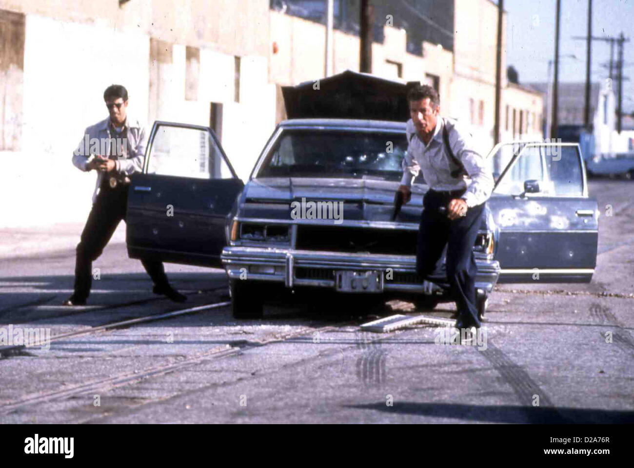 Polizeiakte X - Mord In Den GDE Reihen unter Eid Nick Hollit (Jack Scalia, R) *** lokalen Caption *** 1996-- Stockfoto