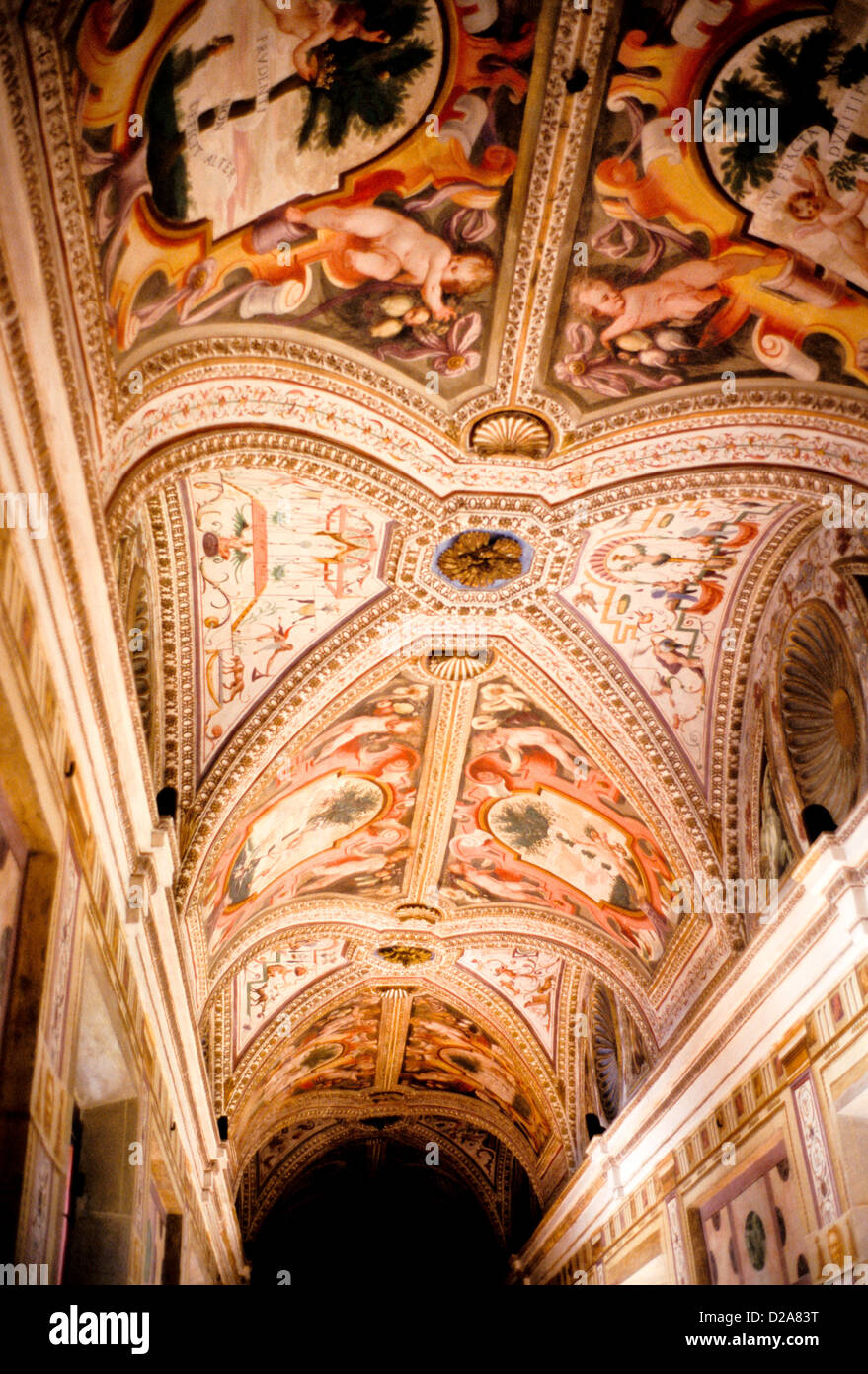 Italien, Mantova (Mantua), Palazzo Ducale - Malereien an Decke Stockfoto
