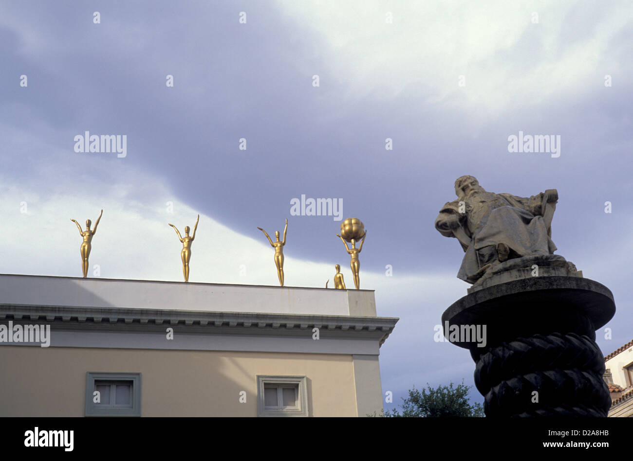 Spanien, Figueras. Salvador Dali Museum, Statue & äußere Verzierung. Stockfoto