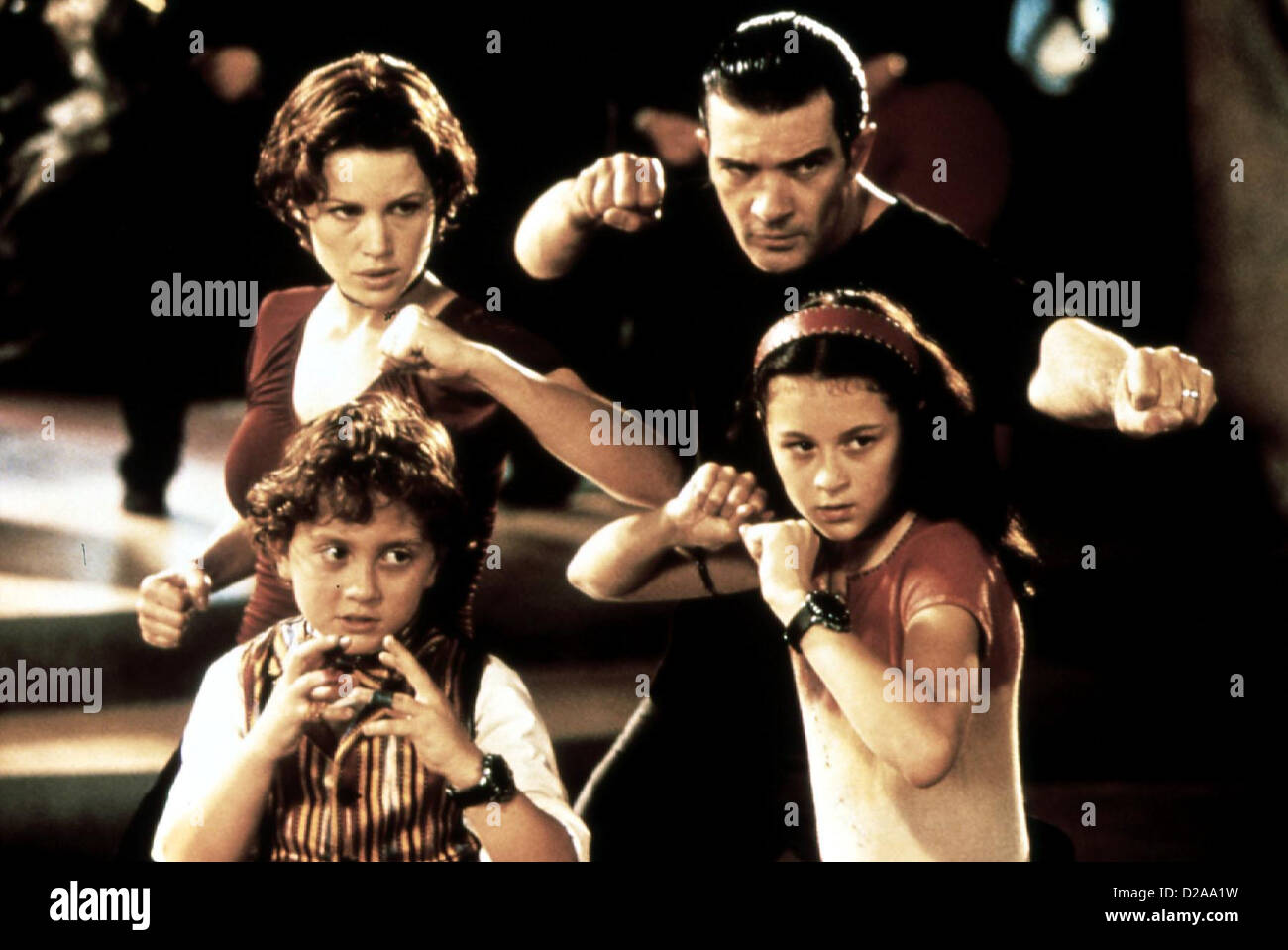 Spy Kids Spy Kids Ingrid Gomez (Carla Gugino), Gregorio Cortez (Antonio Banderas), Carmen Cortez (Alexa Vega), Juni Cortez Stockfoto