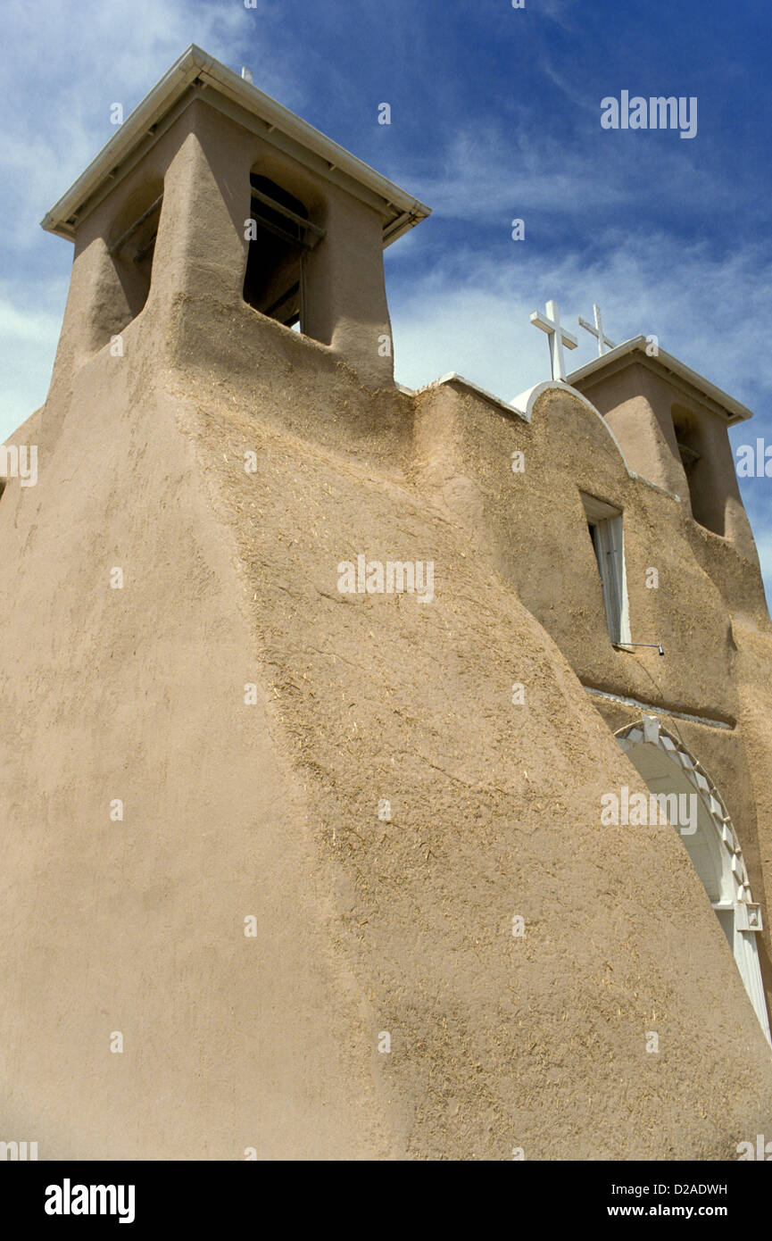 Taos, New Mexico. Ranchos De Taos. Kirche des Hl. Franziskus von Assisi. 1772. Stockfoto