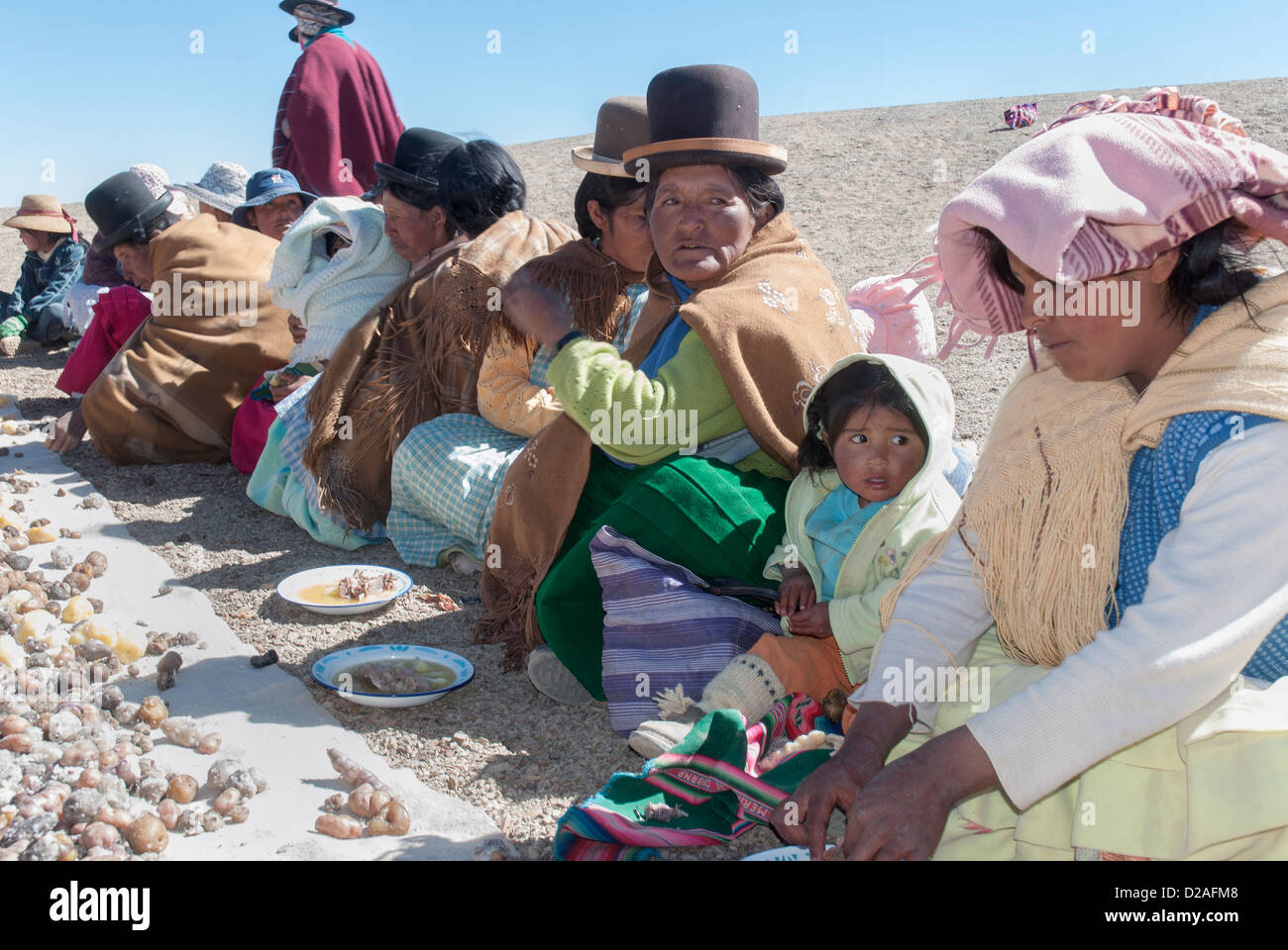 Aymara-Mittagessen in den Kordilleren Stockfoto