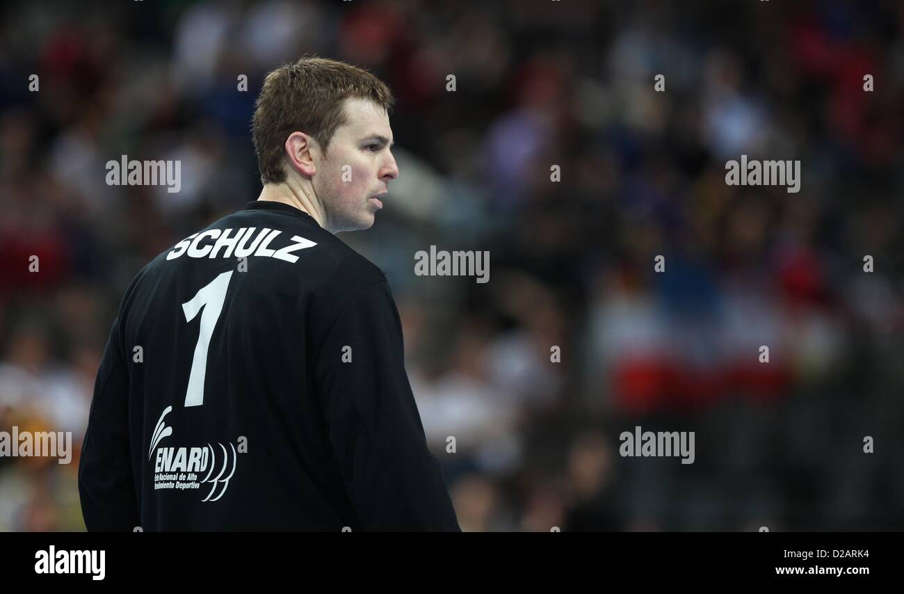 Matias Carlos Schulz von Argentinien wird während der Herren Handball-WM Runde Hauptkampf Argentinien gegen Tunesien in Barcelona, Spanien, 18. Januar 2013 gesehen. Foto: Fabian Stratenschulte/dpa Stockfoto