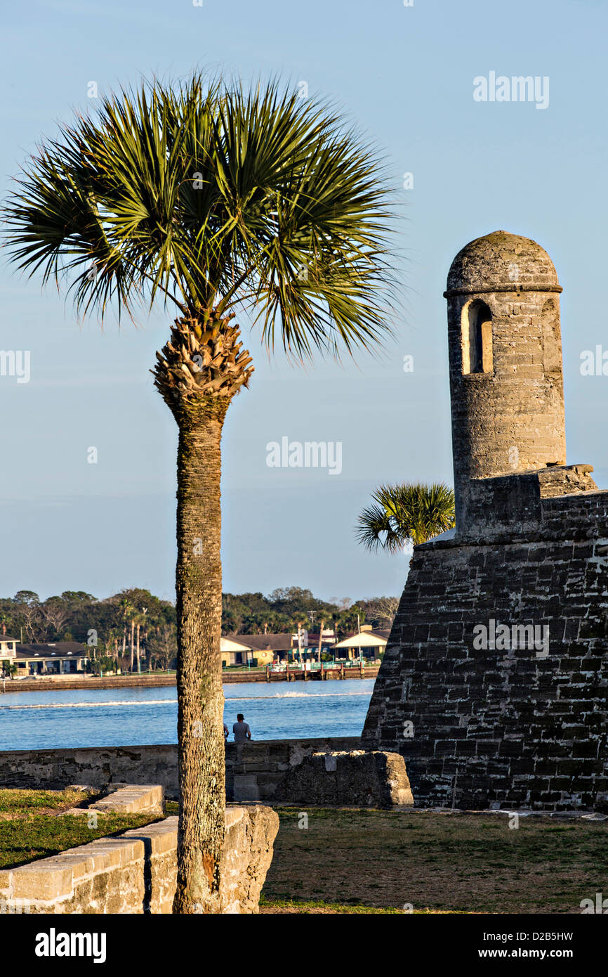 Glockenturm des Castillo de San Marcos in St. Augustine, Florida. St. Augustine ist die älteste Stadt in Amerika. Stockfoto