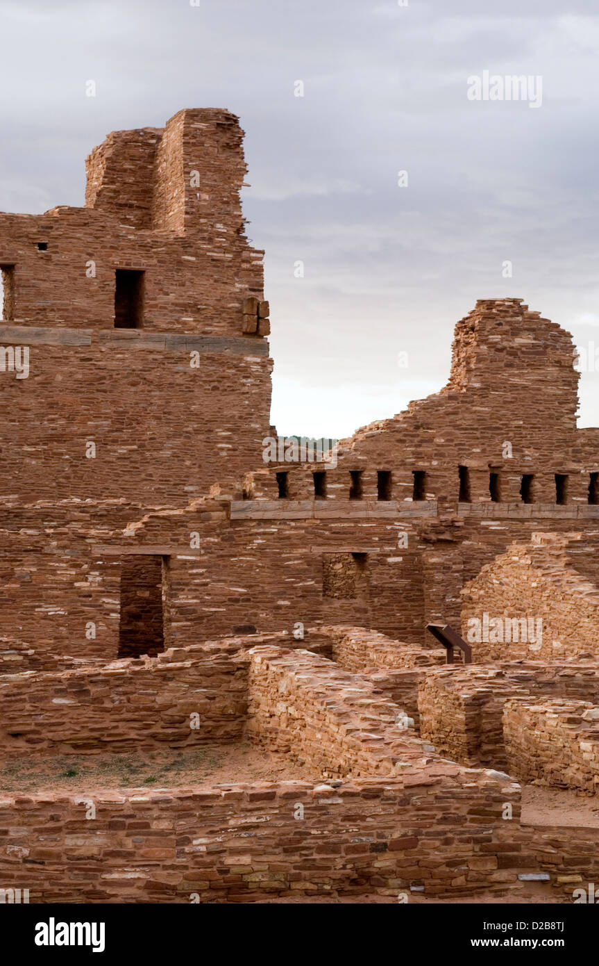 New Mexiko, Salinas Pueblo Missionen Nationaldenkmal. Abo-Ruinen. Ruinen von San Gregorio De Abo spanische Missionskirche. Stockfoto