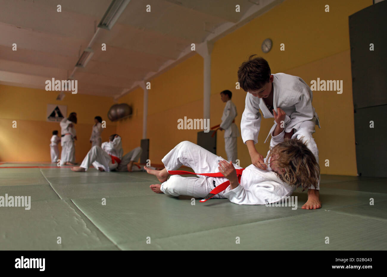 Berlin, Deutschland, Kinder in einem Judo-Kurs Stockfoto