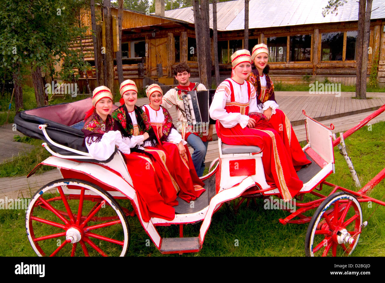 Russland, Sibirien, Irkutsk, Sänger In traditioneller Tracht Stockfoto