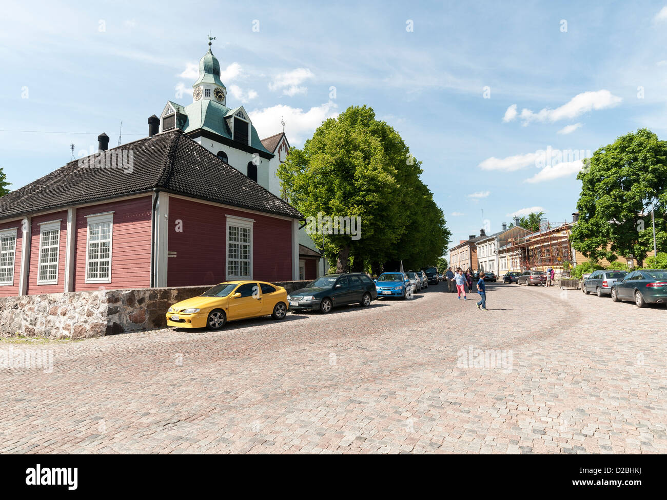 Gepflasterten Straße und traditionellen Stil Gebäude im alten Porvoo, Finnland Stockfoto