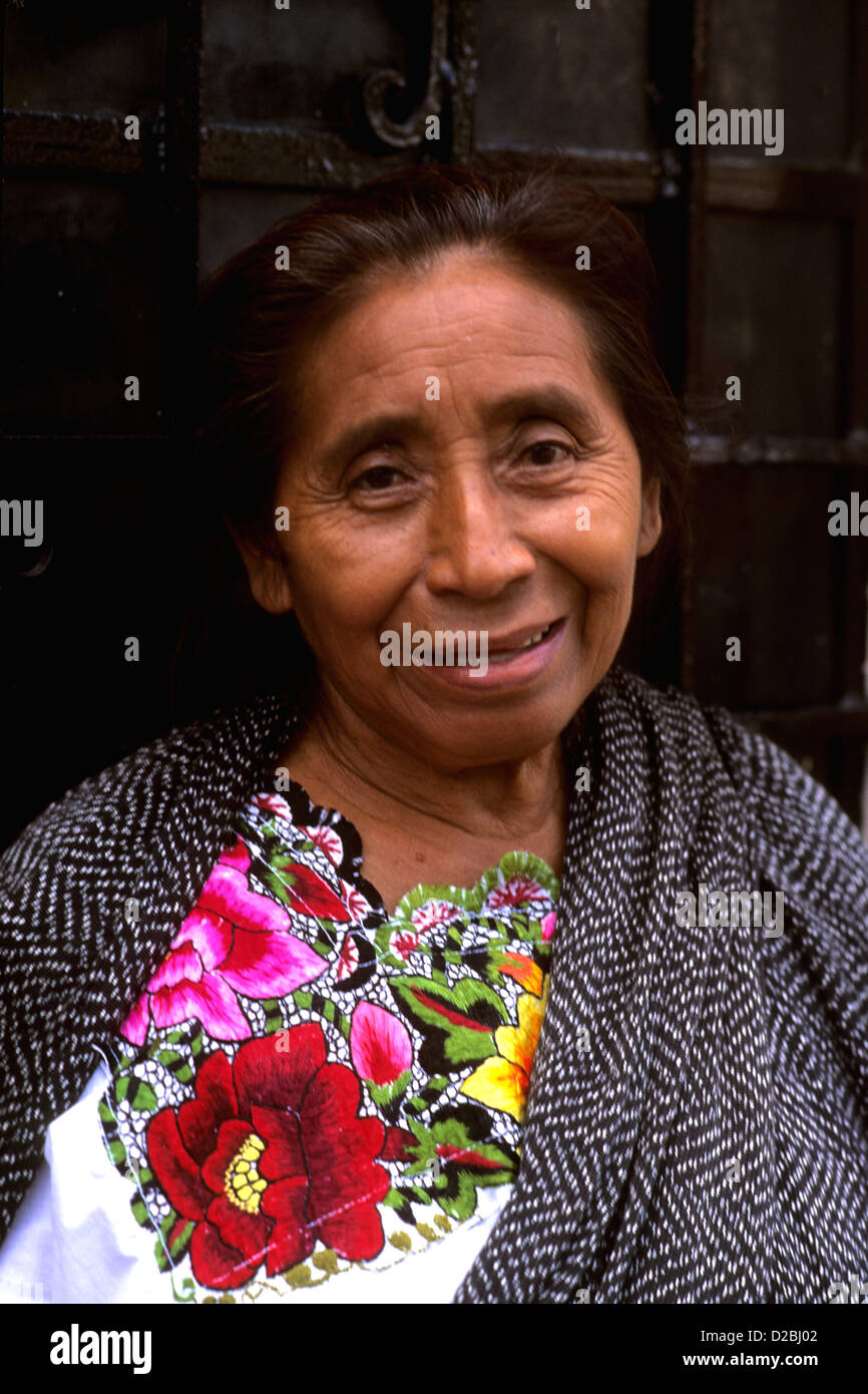 Mexiko, Tulum. Porträt einer Frau. Stockfoto