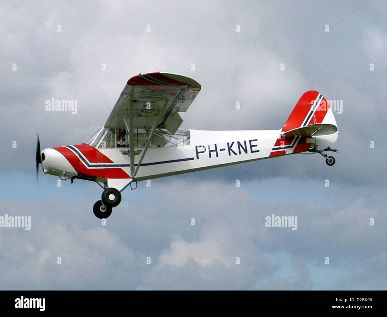 PH-KNE Piper PA-18-135 Stockfoto