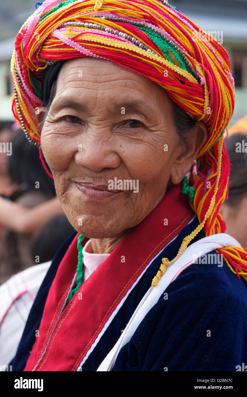 Myanmar-Frau, Hut, ziemlich helle Farbe Stockfoto