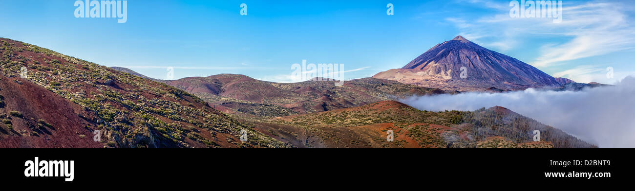 Mt Teide Vulkan und Wolken panorama Stockfoto