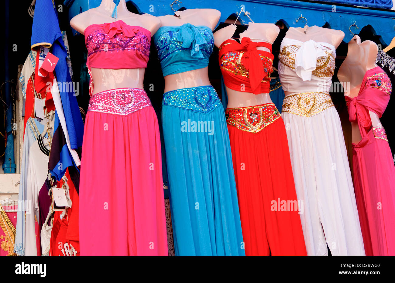 Bauchtänzerin Outfits zum Verkauf In Sidi Bou sagte In Tunis, Tunesien Stockfoto