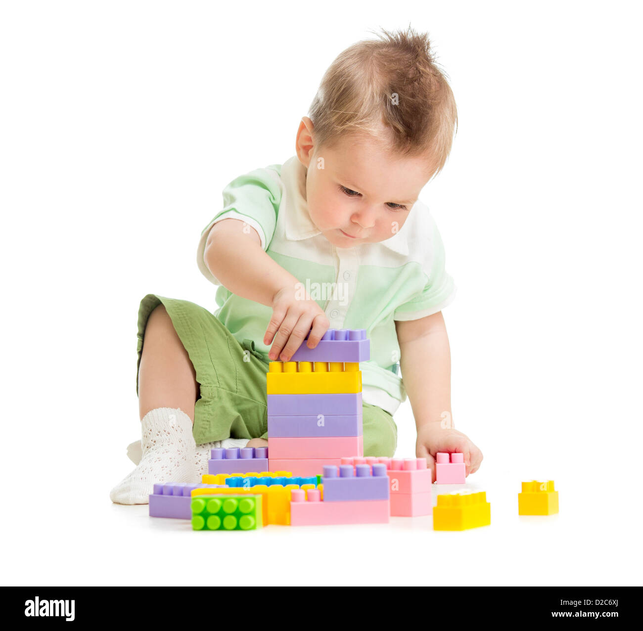 Kind spielen bunte Spielzeug Bausteine Stockfoto