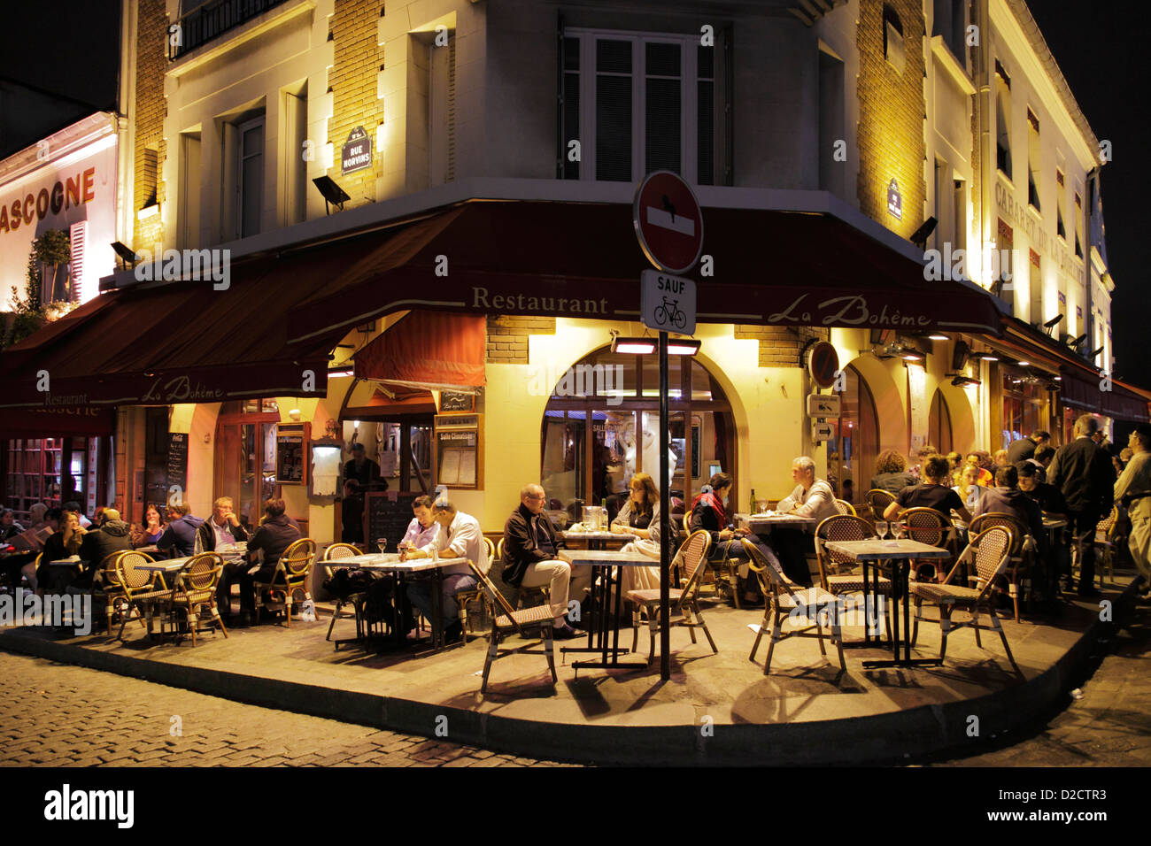 Restaurant La Bohème in Montmartre in der Nacht Stockfoto