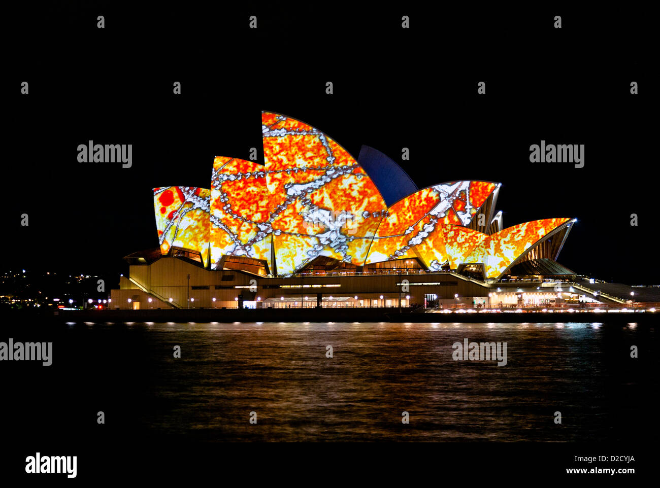 Sydney Opera House, animierte Grafik Projektionen "Beleuchtung die Segel" während des Festivals Vivid Sydney Stockfoto