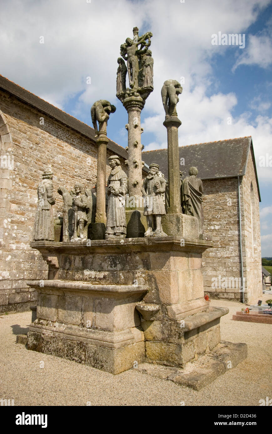 Kalvarienberg (16. Jh.), Kirche von Sankt Gregor. Lanrivain, Bretagne, Frankreich Stockfoto