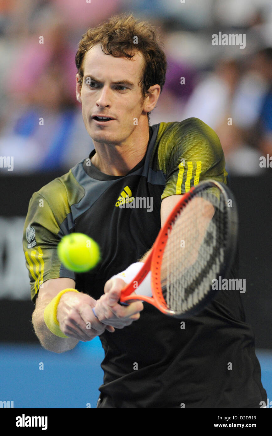 21.01.2013 Melbourne, Australien. Andy Murray aus Großbritannien kehrt ein Schuss am Tag acht der Australian Open aus Melbourne Park. Stockfoto