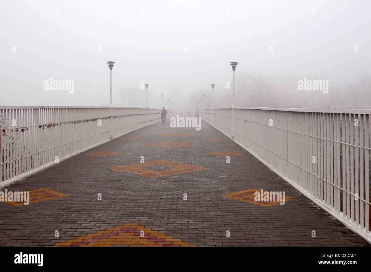 Schwiegermutter Brücke, die Liebe, die Zeichen in einem Nebel, Odessa, Ukraine, Europa Stockfoto