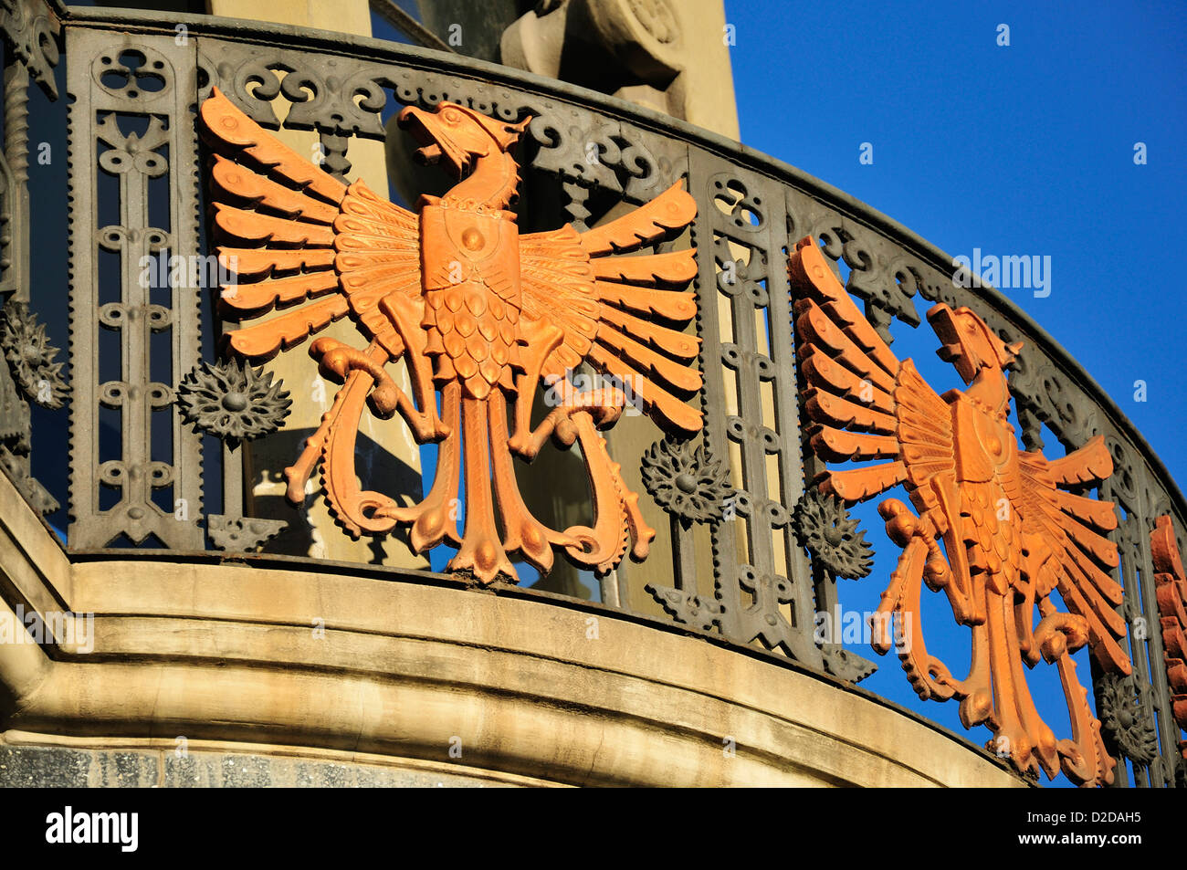 Barcelona, Katalonien, Spanien. Pia Casa Batllo (Josep Vilaseca i Casanovas, 1891-96) Balkon-Detail Stockfoto