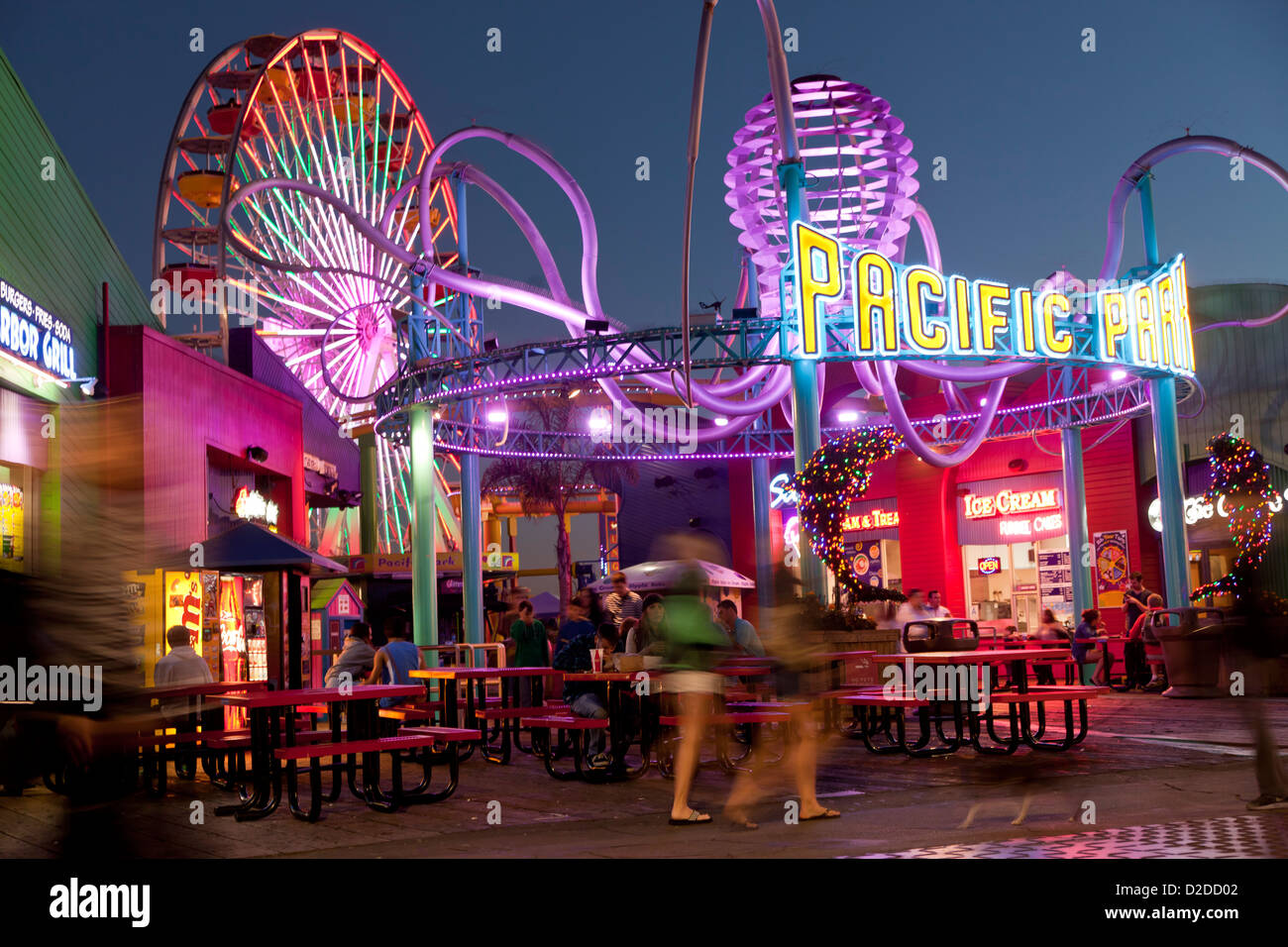 Vergnügungspark Pacific Park am Santa Monica Pier, Santa Monica, Los Angeles County, California, Vereinigte Staaten von Amerika, USA Stockfoto