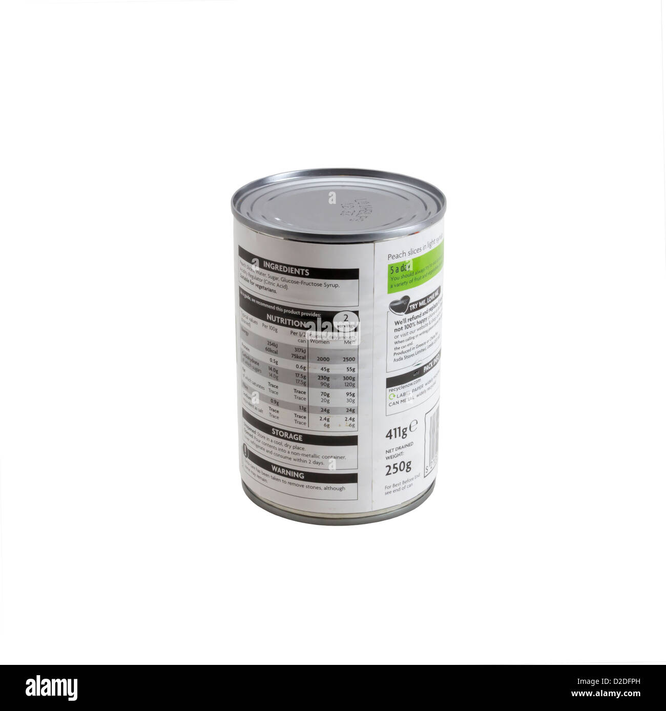 ASDA Smart Preis Pfirsich Scheiben in eine Dose 411g hintere Ansicht mit Essen Informationsetikett isoliert auf weiss Stockfoto
