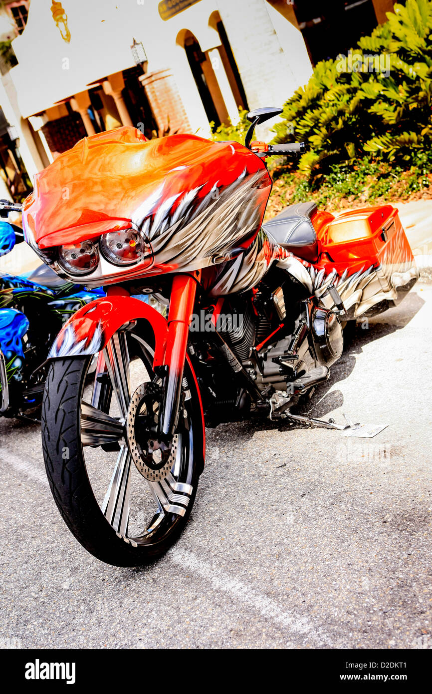 Auf Mass gefertigt Harley Showbike bei der Donner in der Bucht Motorrad-Event in Sarasota Florida Stockfoto