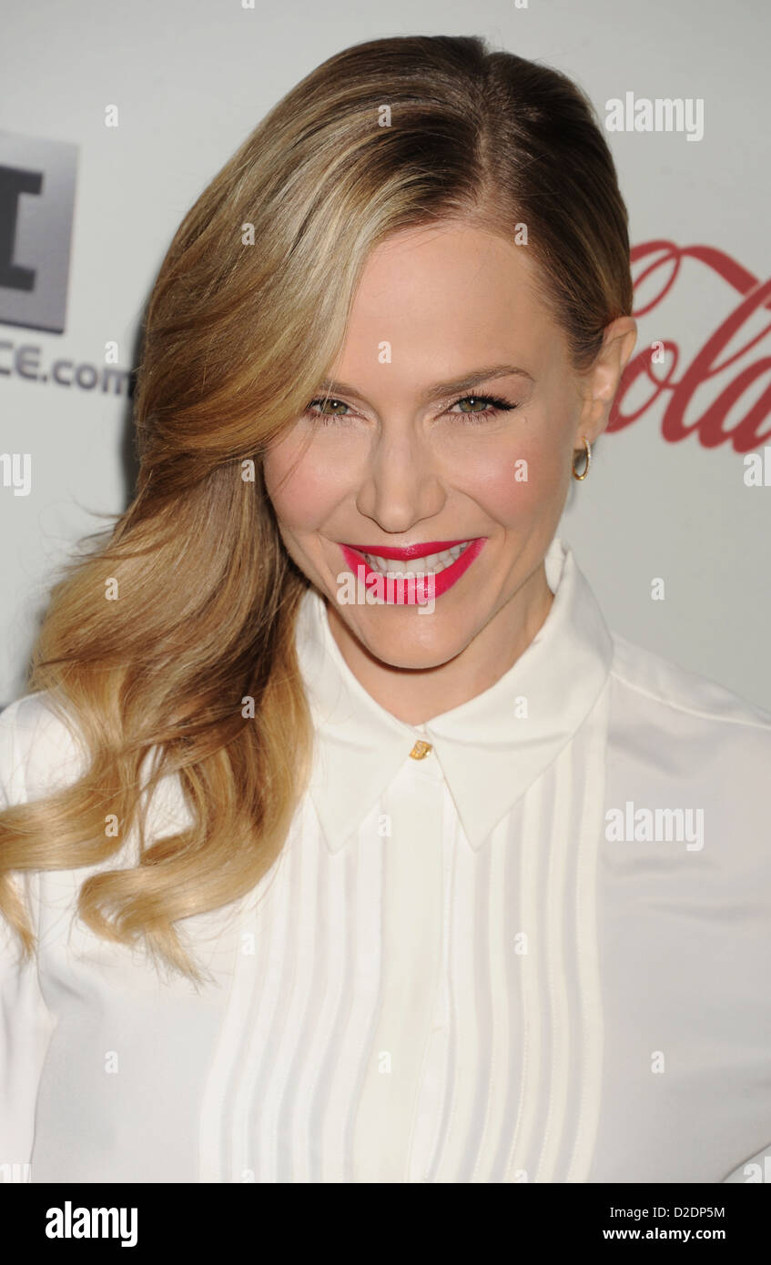 Filme Und Serien Von Julie Benz Julie benz -Fotos und -Bildmaterial in hoher Auflösung – Alamy