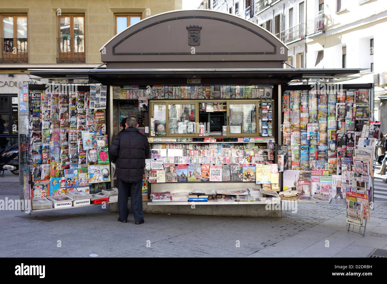 Zeitung kiosk Fotos und Bildmaterial in hoher Auflösung Alamy
