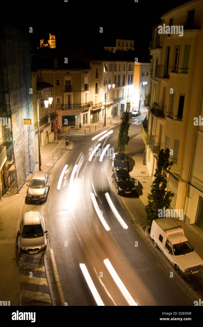 Autoscheinwerfer, Béziers, Frankreich Stockfoto