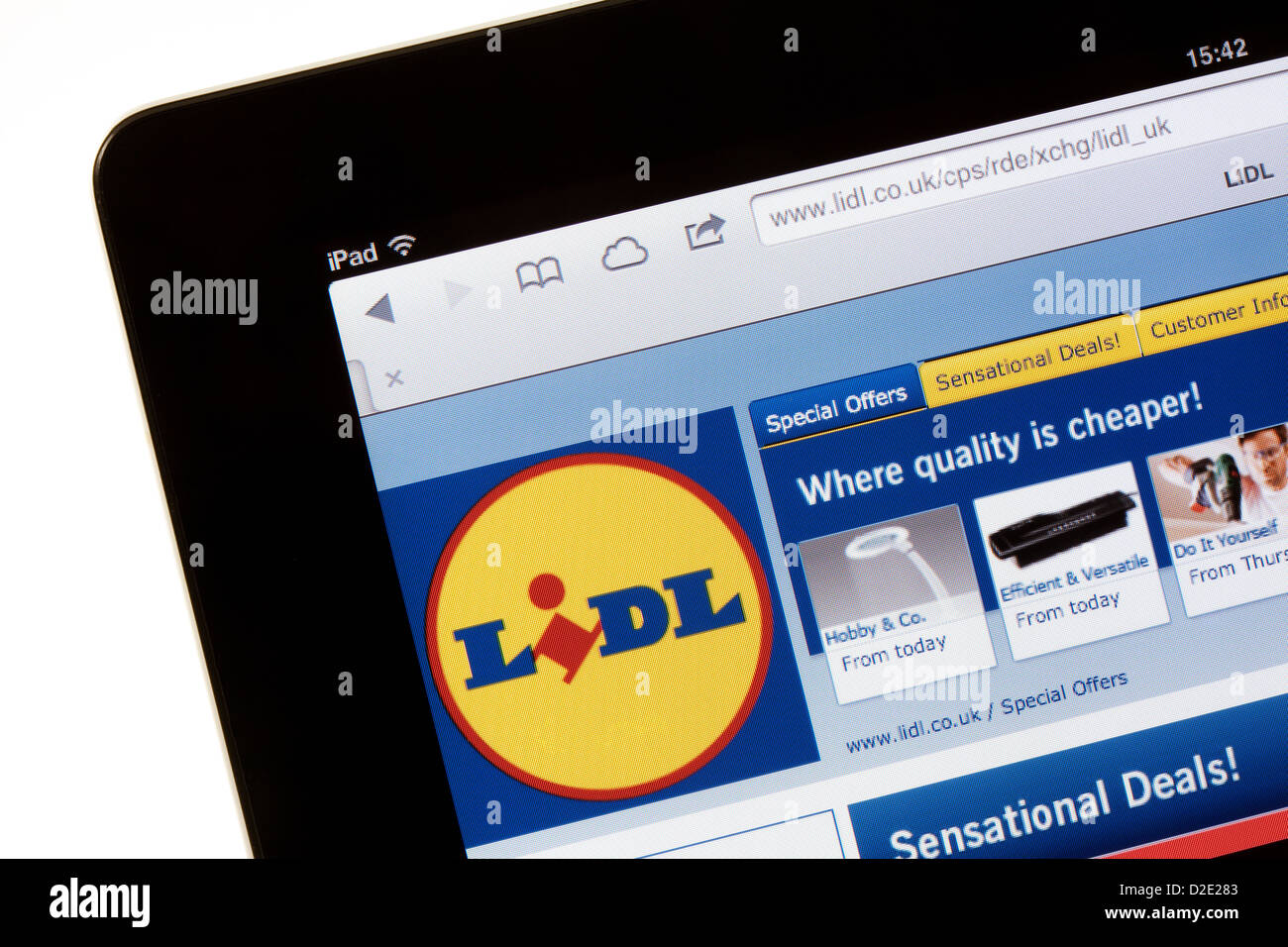 Lidl Supermarkt zum Einkaufen im Internet Webseite; auf einem iPad, UK Stockfoto