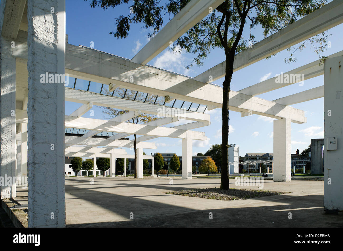 Duisburg, Deutschland, Grundriss Linien eines Gebäudes in den Garten der Erinnerungen Stockfoto