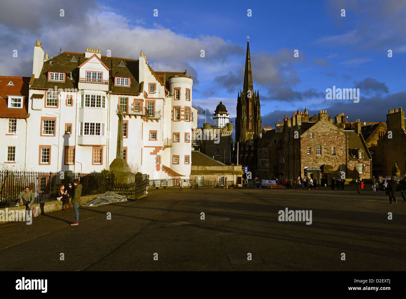Blick auf den Anfang der Royal Mile im Edinburh vom Edinburgh Castle. Stockfoto