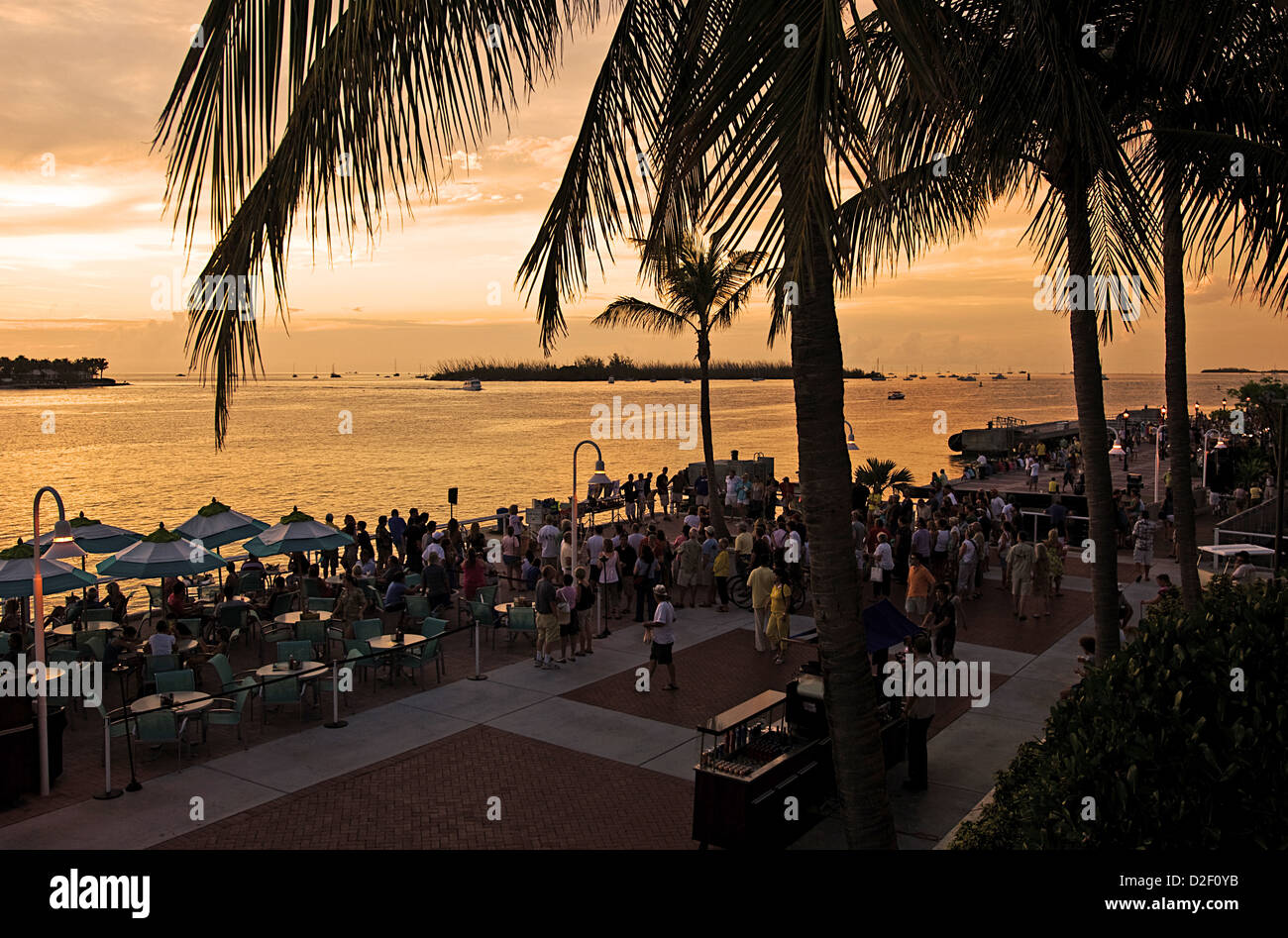 Die Abendfeier Sonnenuntergang am Mallory Square in Key West Florida Stockfoto