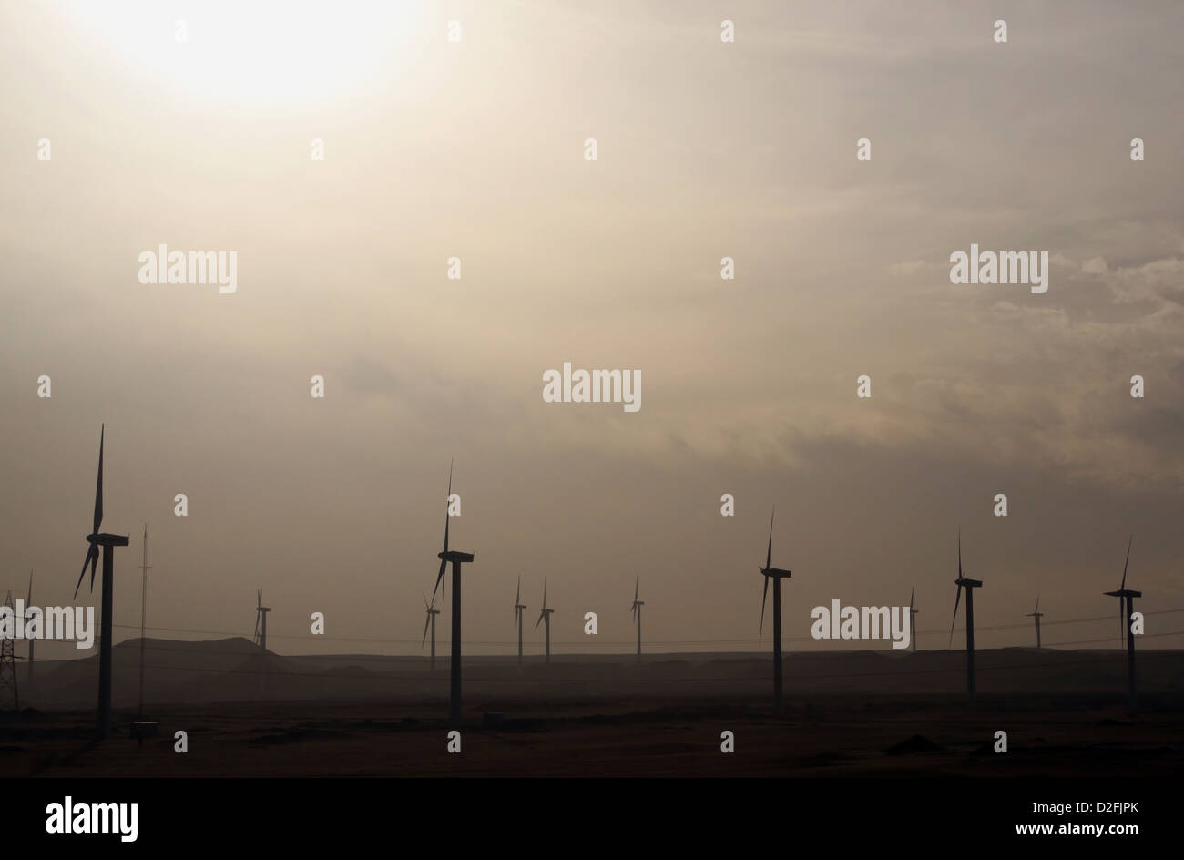 Wind Power Turbinen, Ägypten, Wüste Sahara Stockfoto