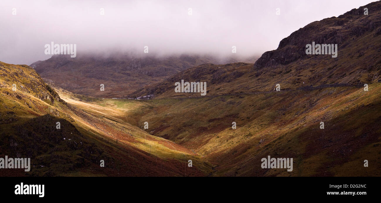 Pen-y-Pass, Licht und Wolken Stockfoto