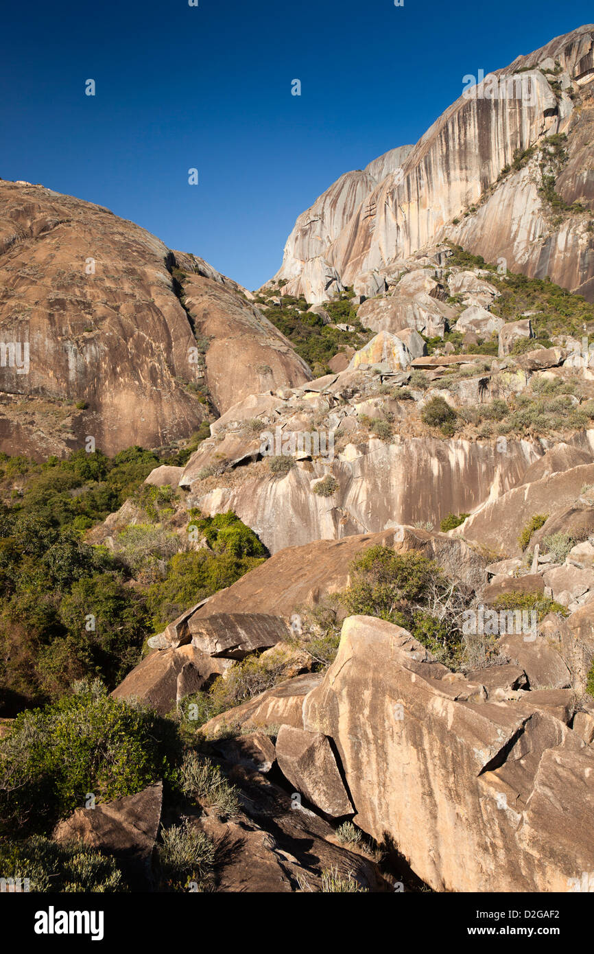 Madagaskar, Ambalavao, Reserve-d'Anja unter den Rocky mountains Stockfoto