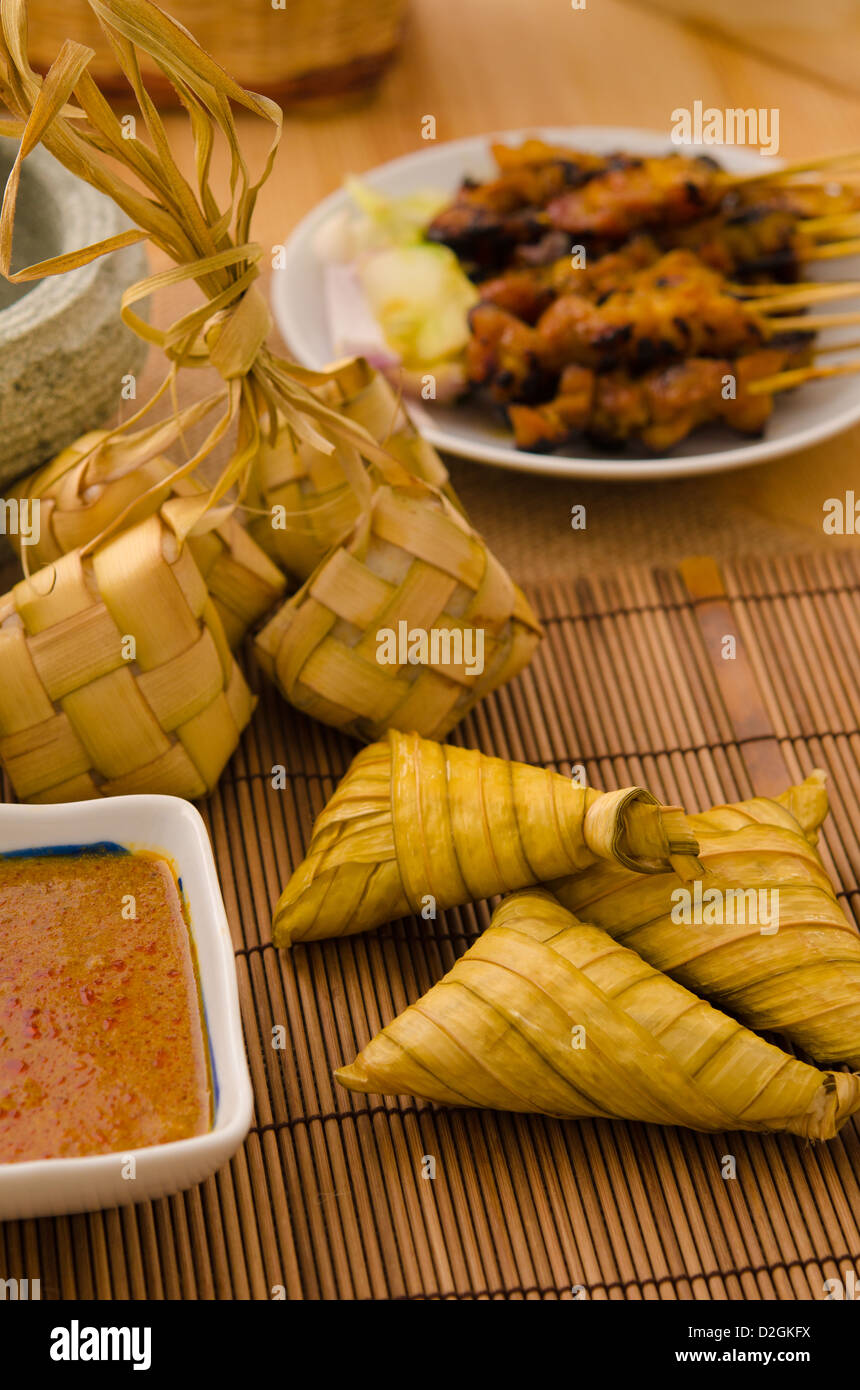 Ketupat malaysische traditionelle Nahrung Stockfoto