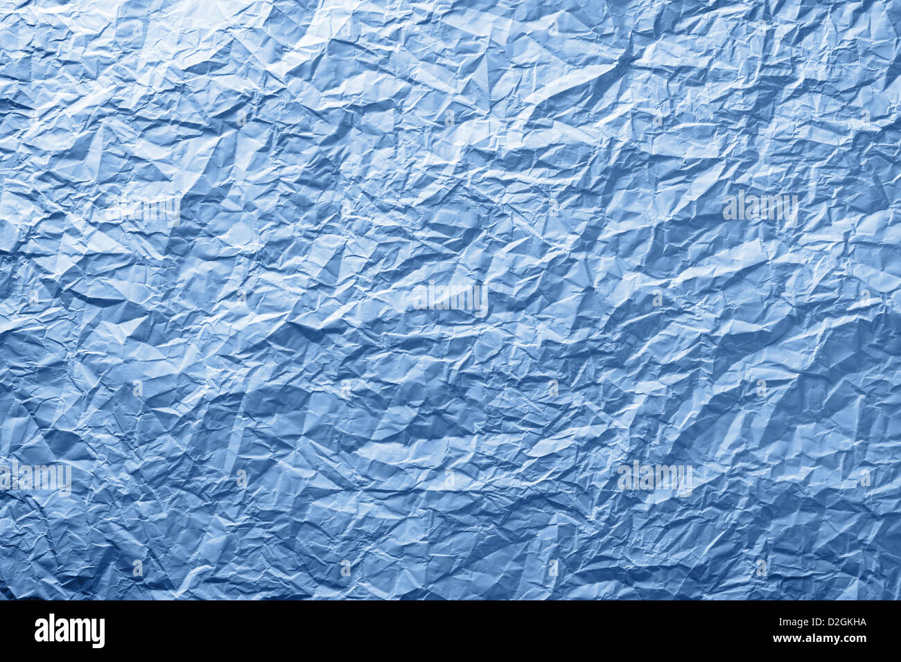 Blaue zerknittertes Papier Textur für den Hintergrund. Ansicht von oben Stockfoto