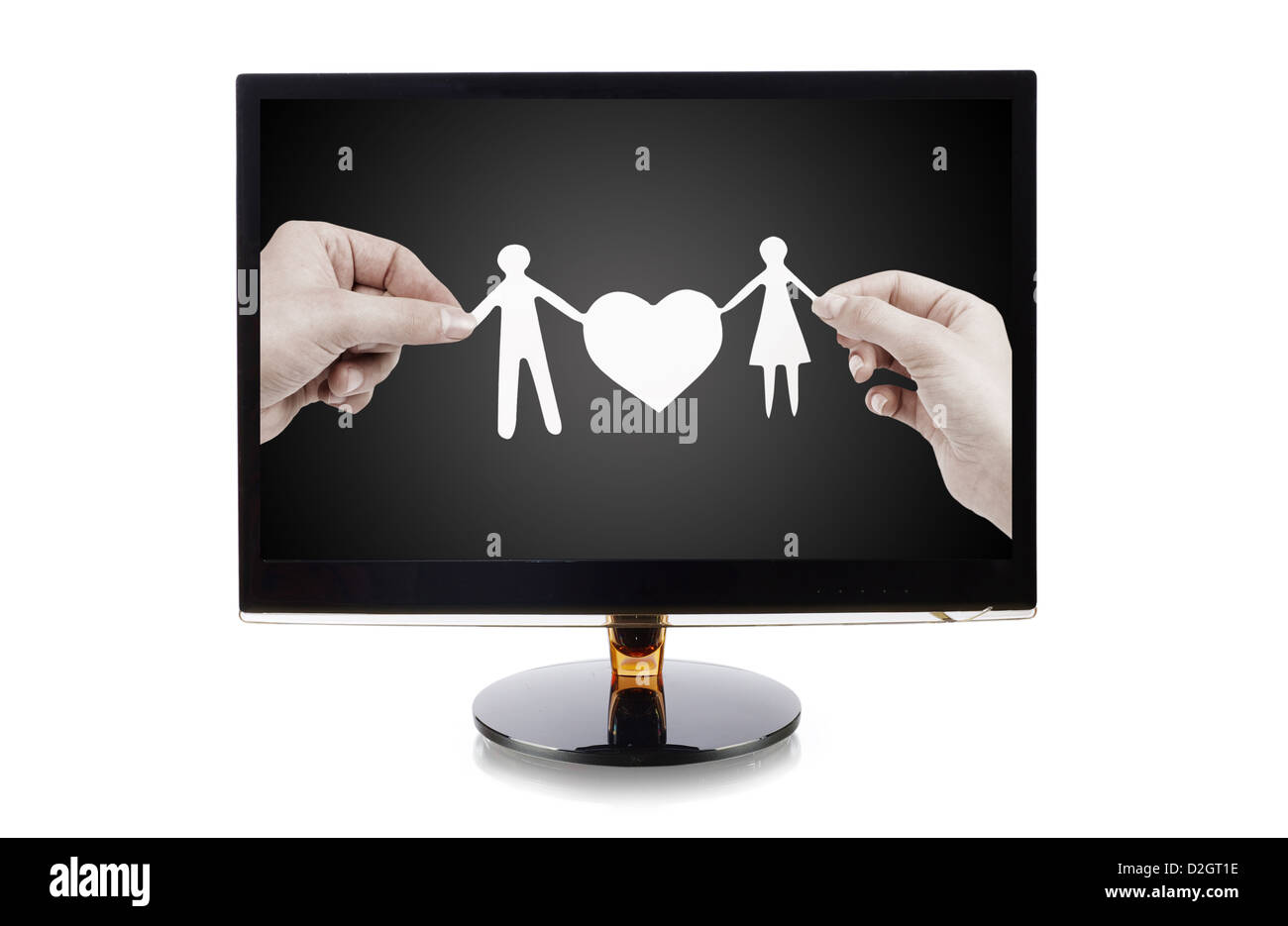 Monitor mit einer Papier-Familie in Händen isoliert auf weiss Stockfoto
