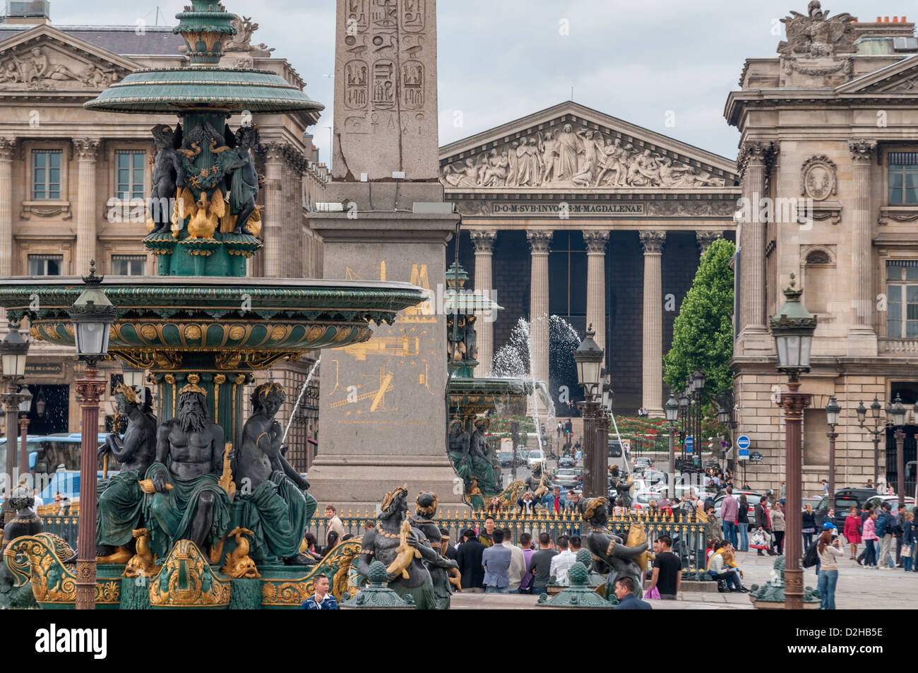 Brunnen am Place De La Concorde, Paris, Frankreich Stockfoto