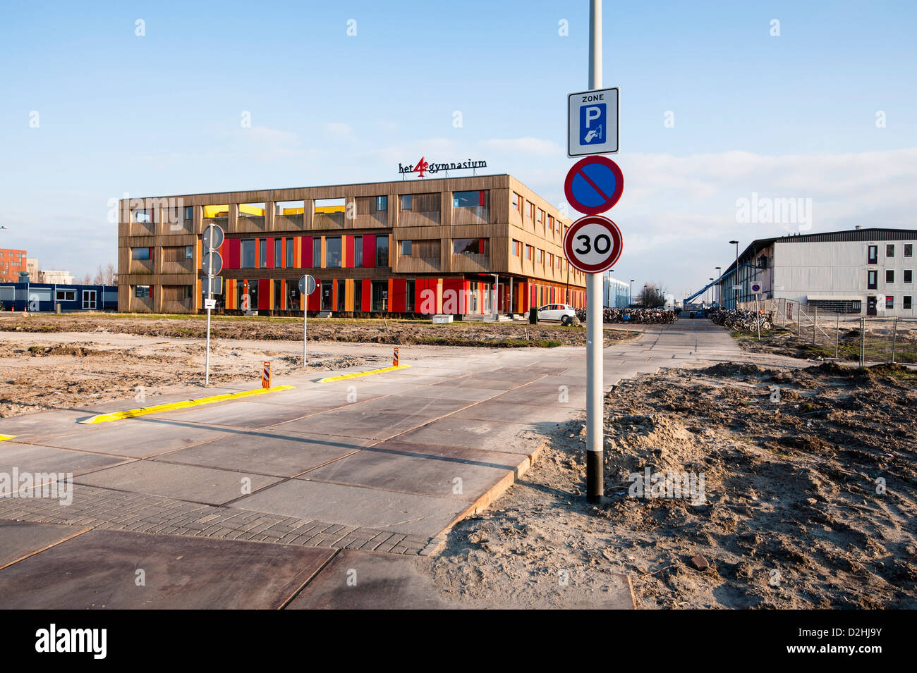 Niederlande, Amsterdam, temporäre Gymnasiums in Hout Haven Hafengebiet. Stockfoto