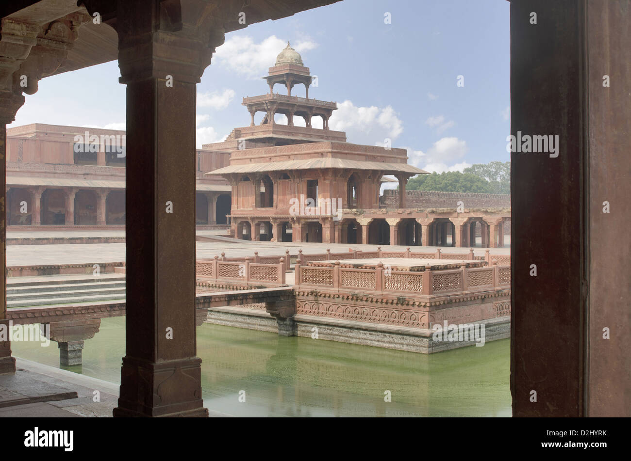Teilansicht des Panch Mahal und Anup Talao, Fatehpur Sikri, Uttar Pradesh, Indien Stockfoto