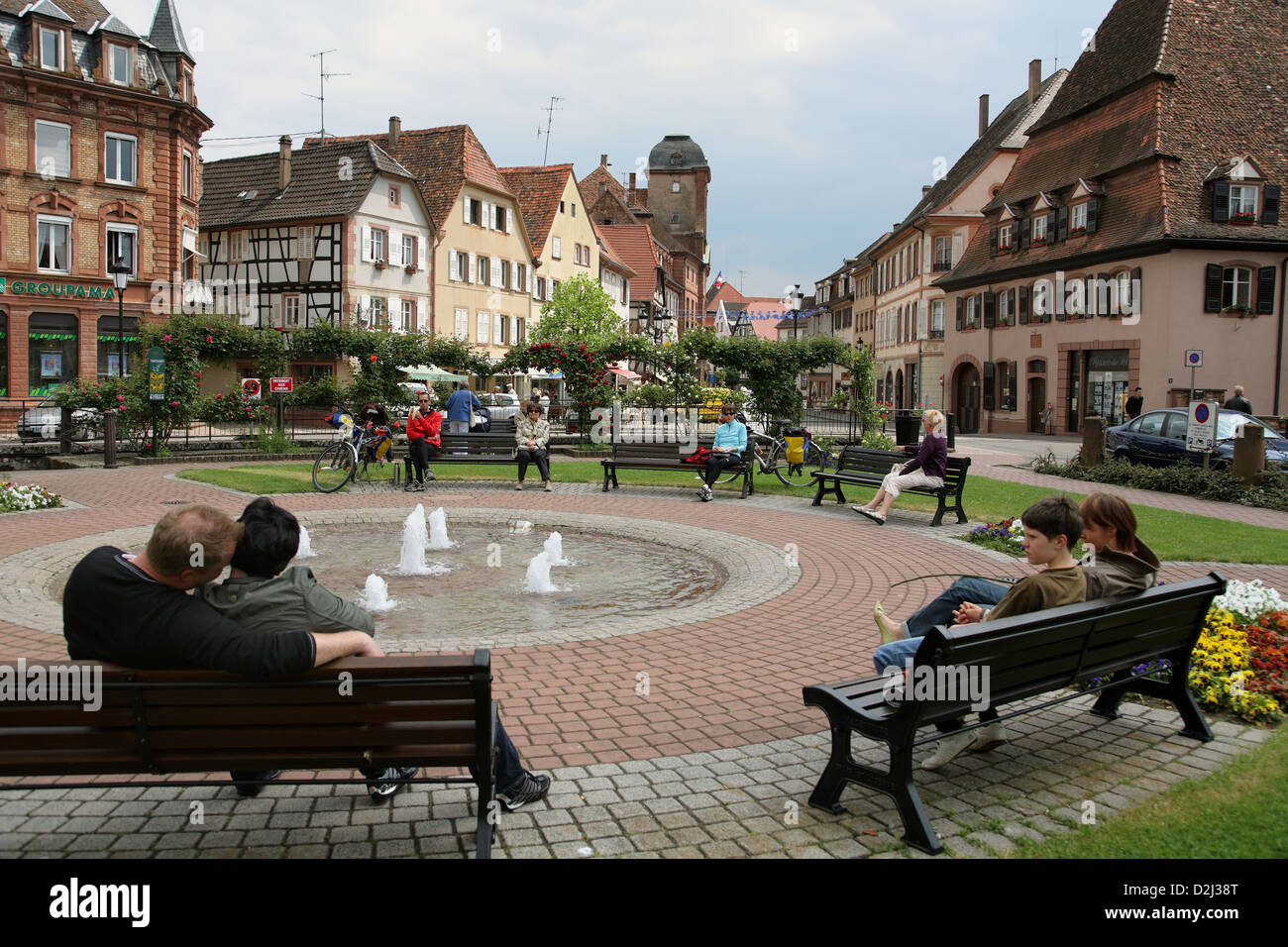 Wissembourg, Frankreich, Brunnen in der Altstadt Stockfoto